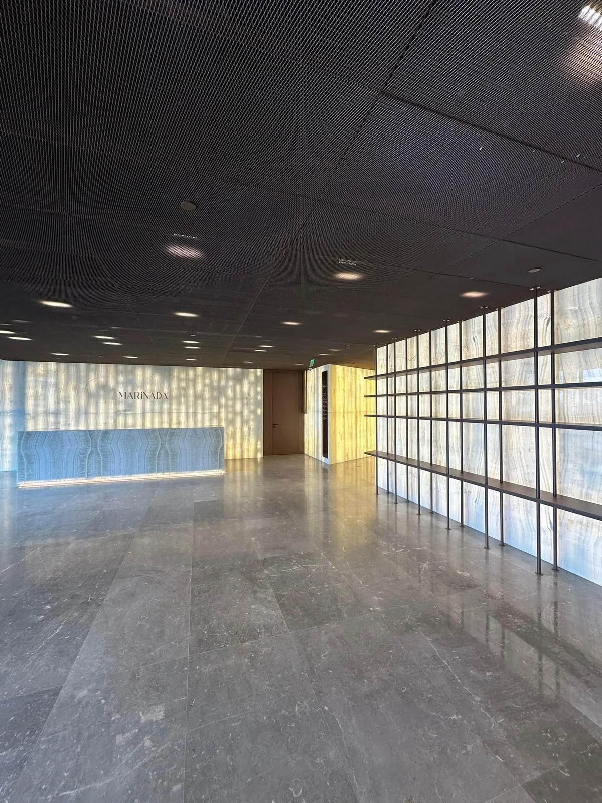 Ataköy Marina'da Full Deniz Manzaralı 2+1 Daire