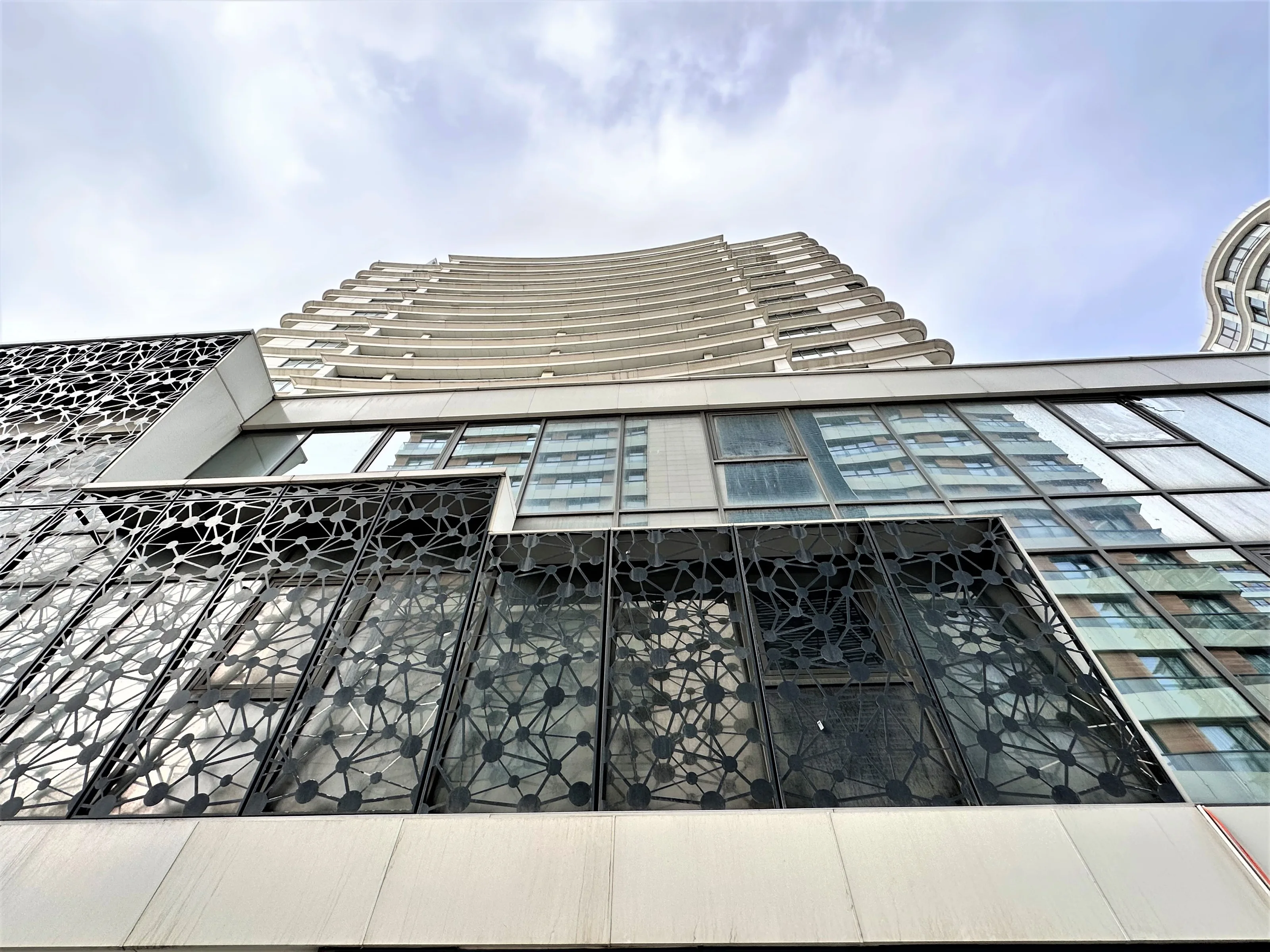 FOA'dan Güneşli Perola Residence 80 m² 1+0 Home Ofis Satılık