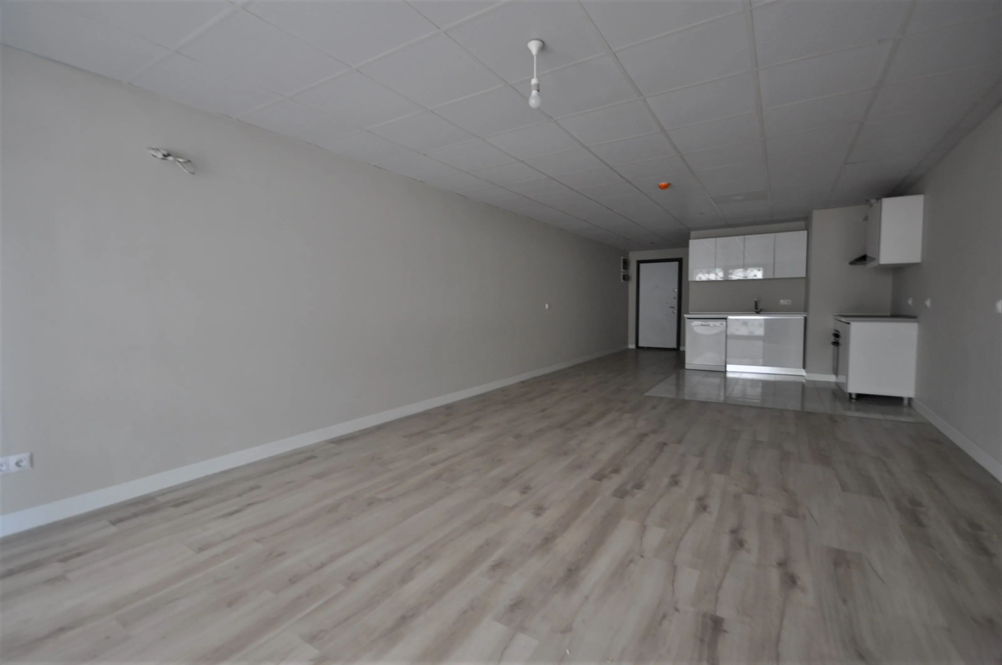 FOA'dan Güneşli Perola Residence 80 m² 1+0 Home Ofis Satılık