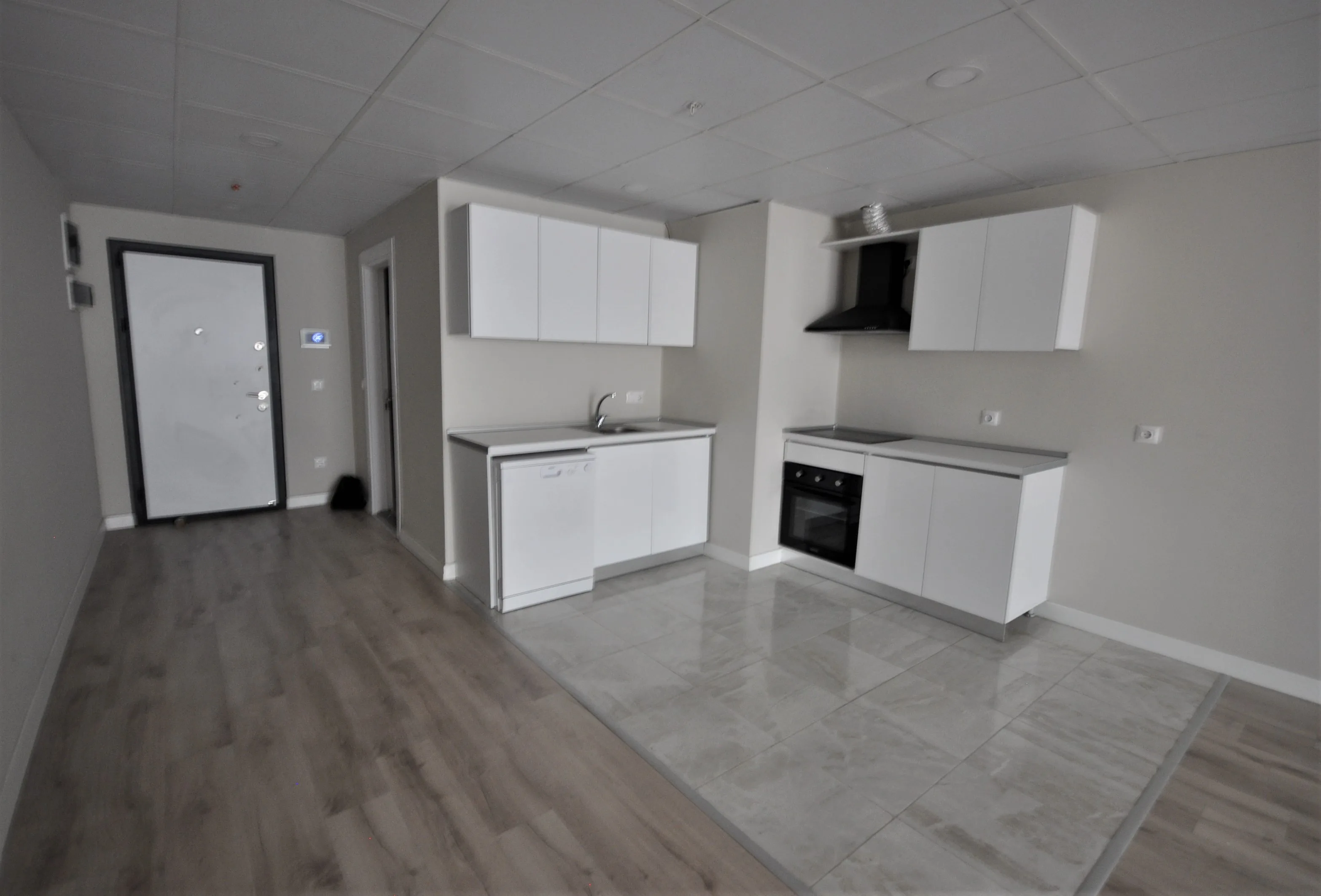 FOA'dan Güneşli Perola Residence 80 m² 1+0 Home Ofis Satılık