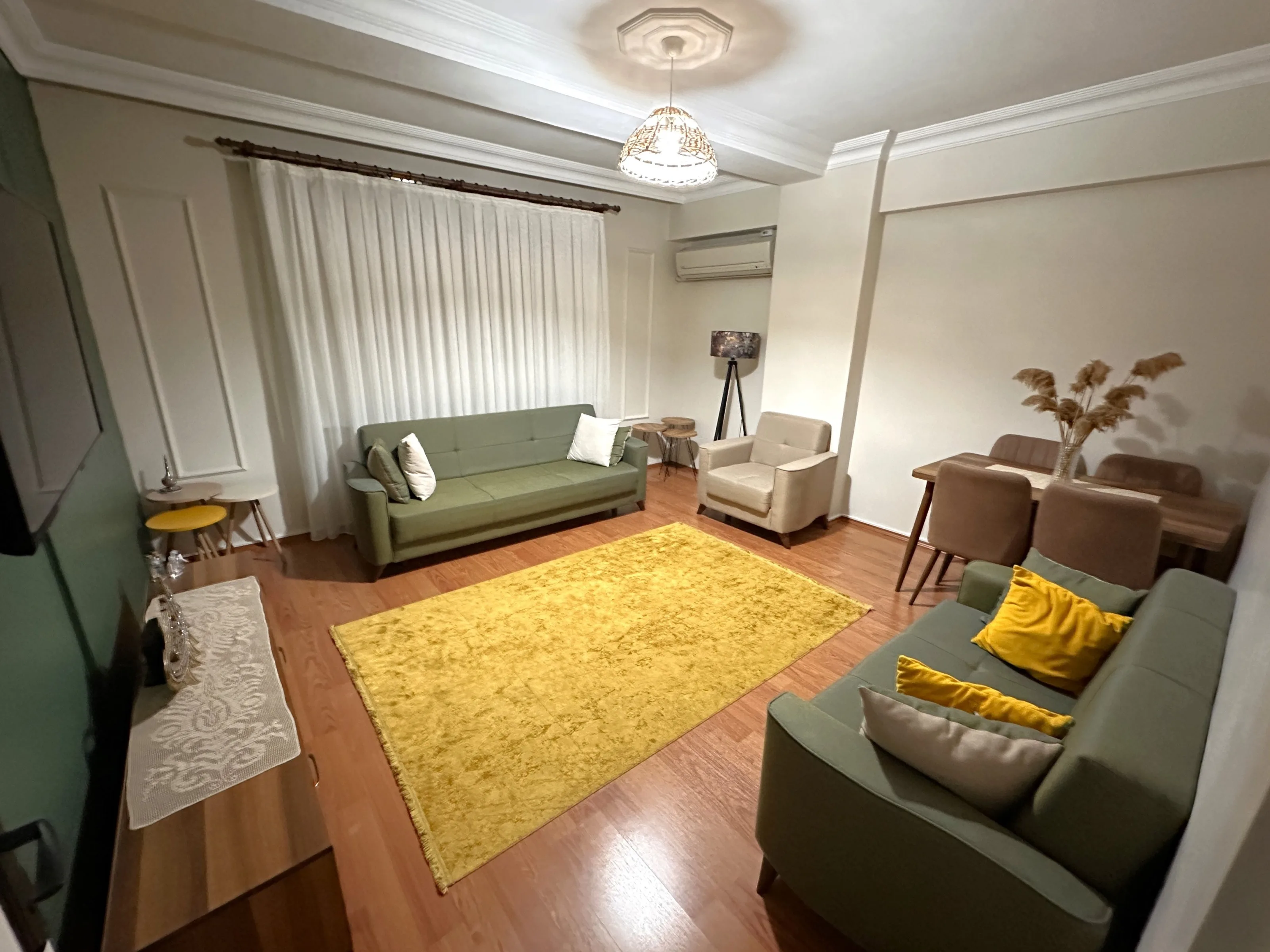 FOA'dan Siyavuşpaşa Yeni Bina Tek Daire Üzeri 3+1 135 m² Fırsat