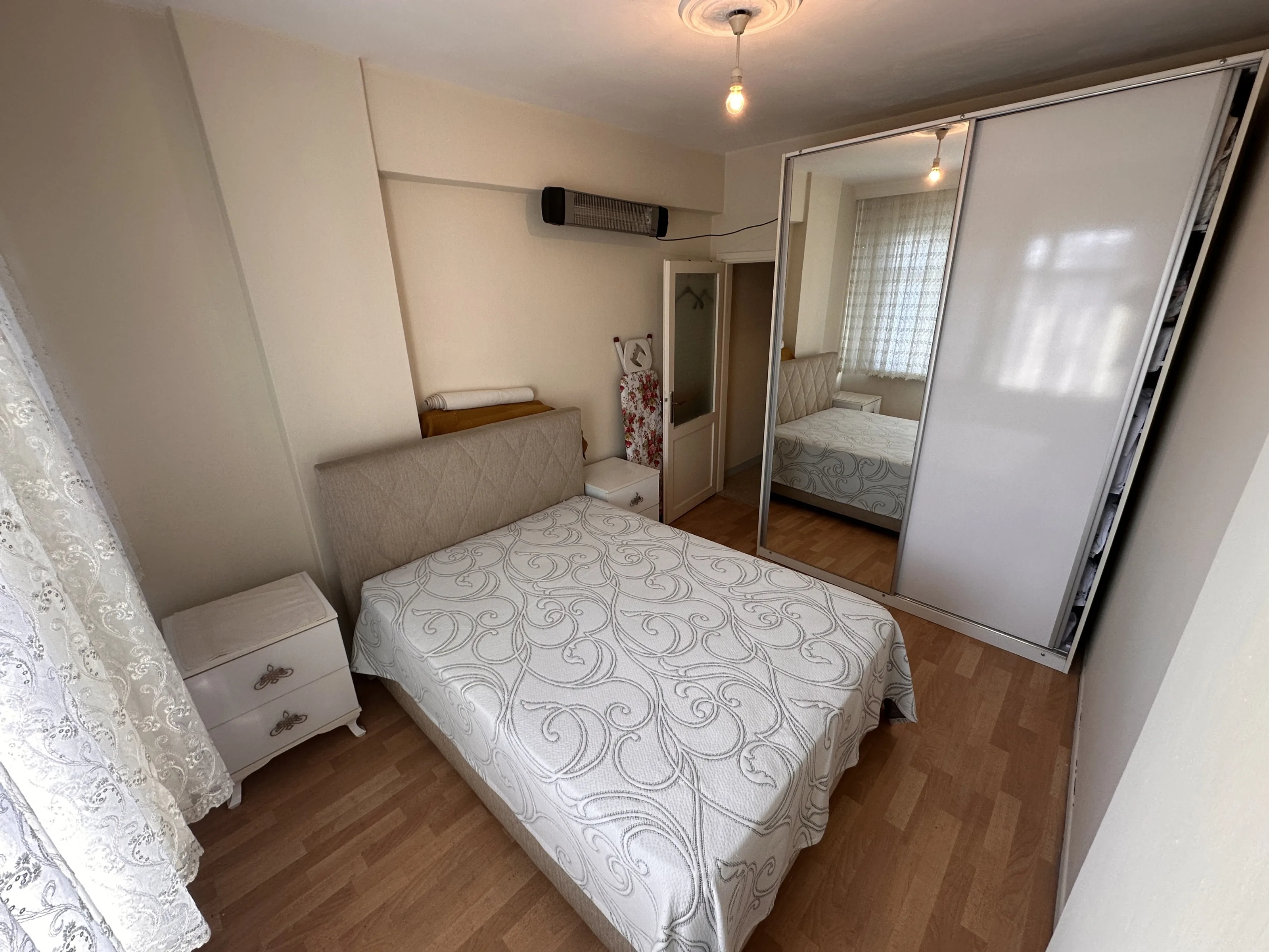 FOA'dan Hürriyet Mh. Cadde Üzeri 2+1 95 m² Satılık Fırsat Daire.