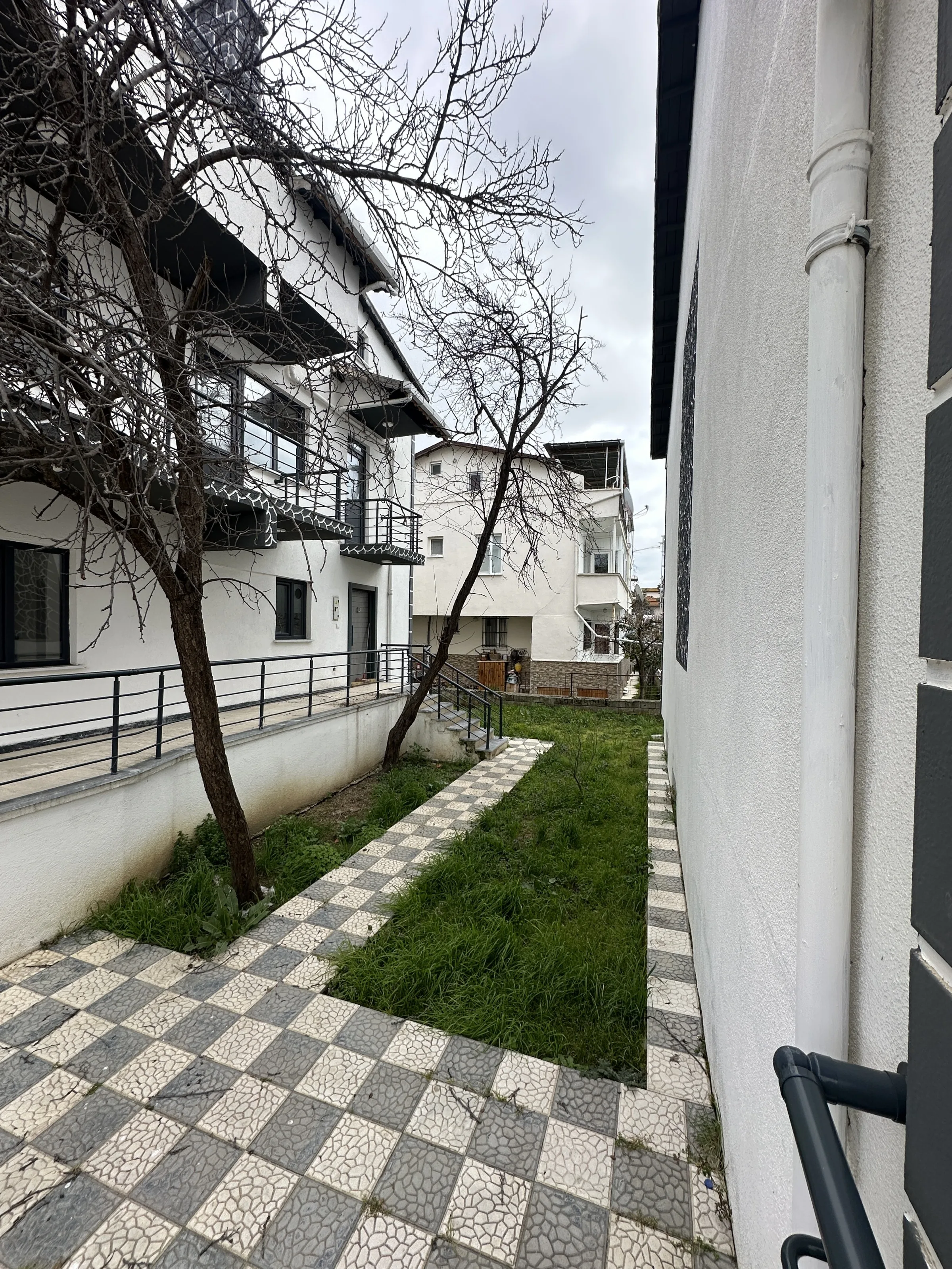 FOA'dan Silivride 4+1 Denize Sıfır Villa
